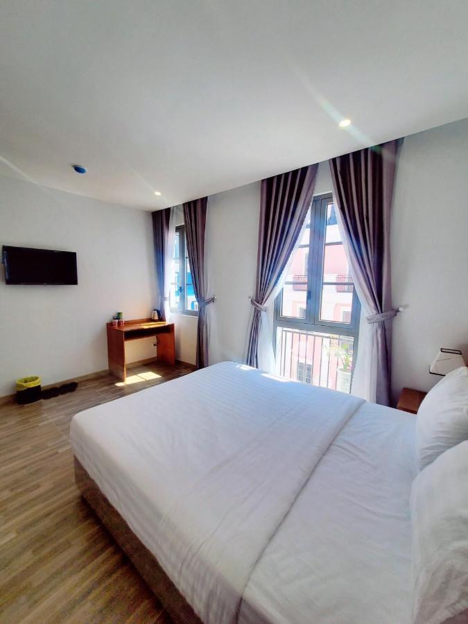 Sky Hotel Фу Куок Екстериор снимка