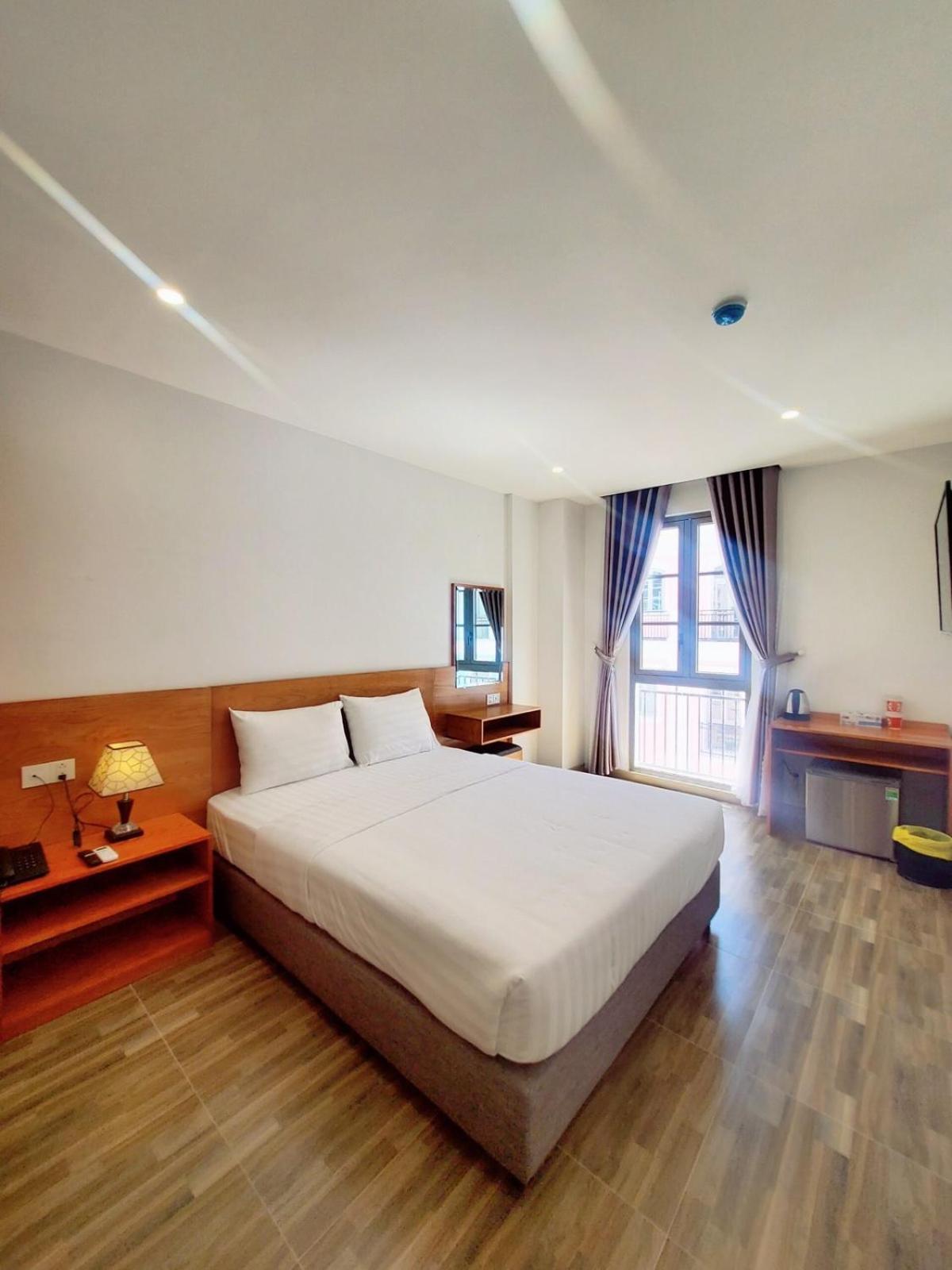 Sky Hotel Фу Куок Екстериор снимка